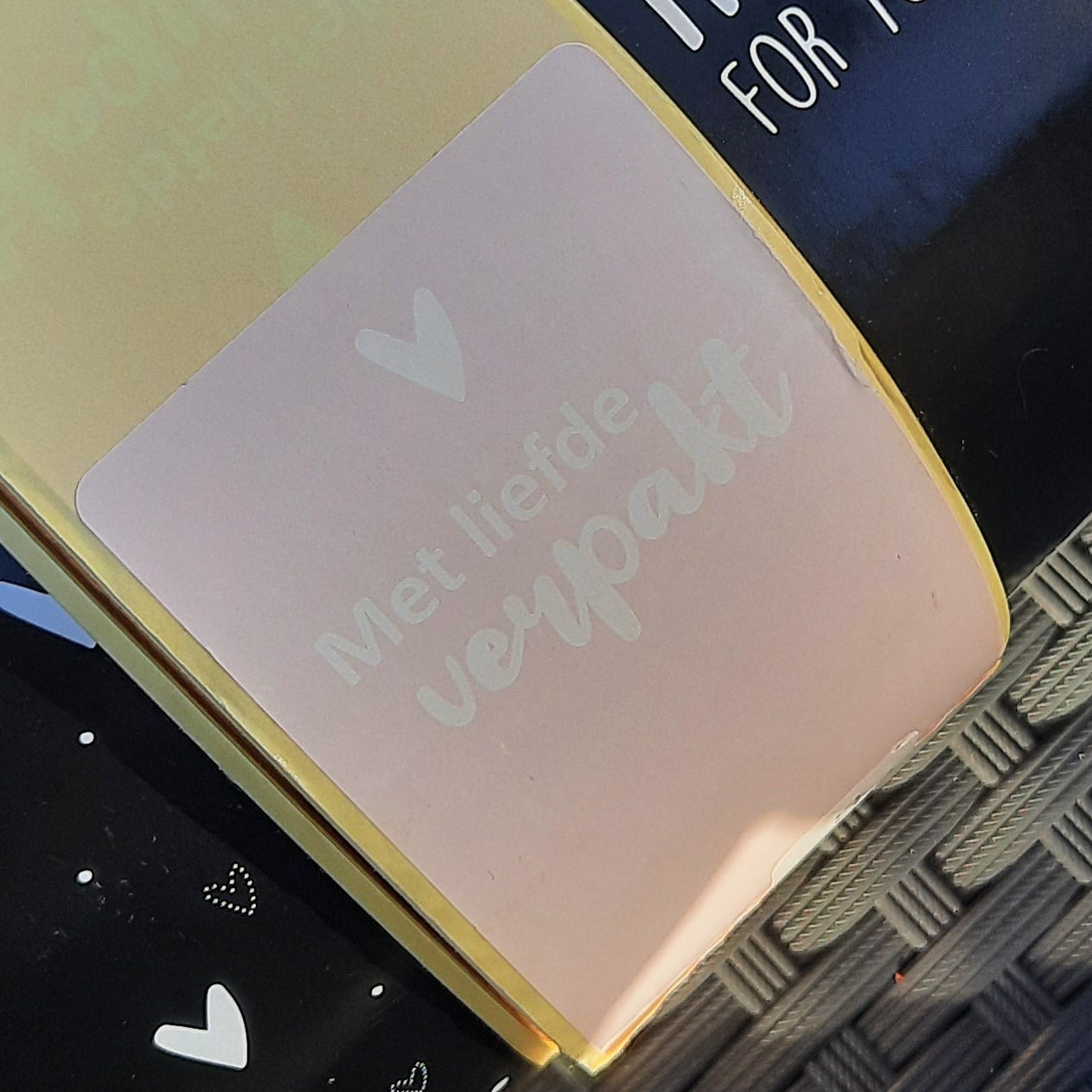 Sticker met liefde verpakt roze XL