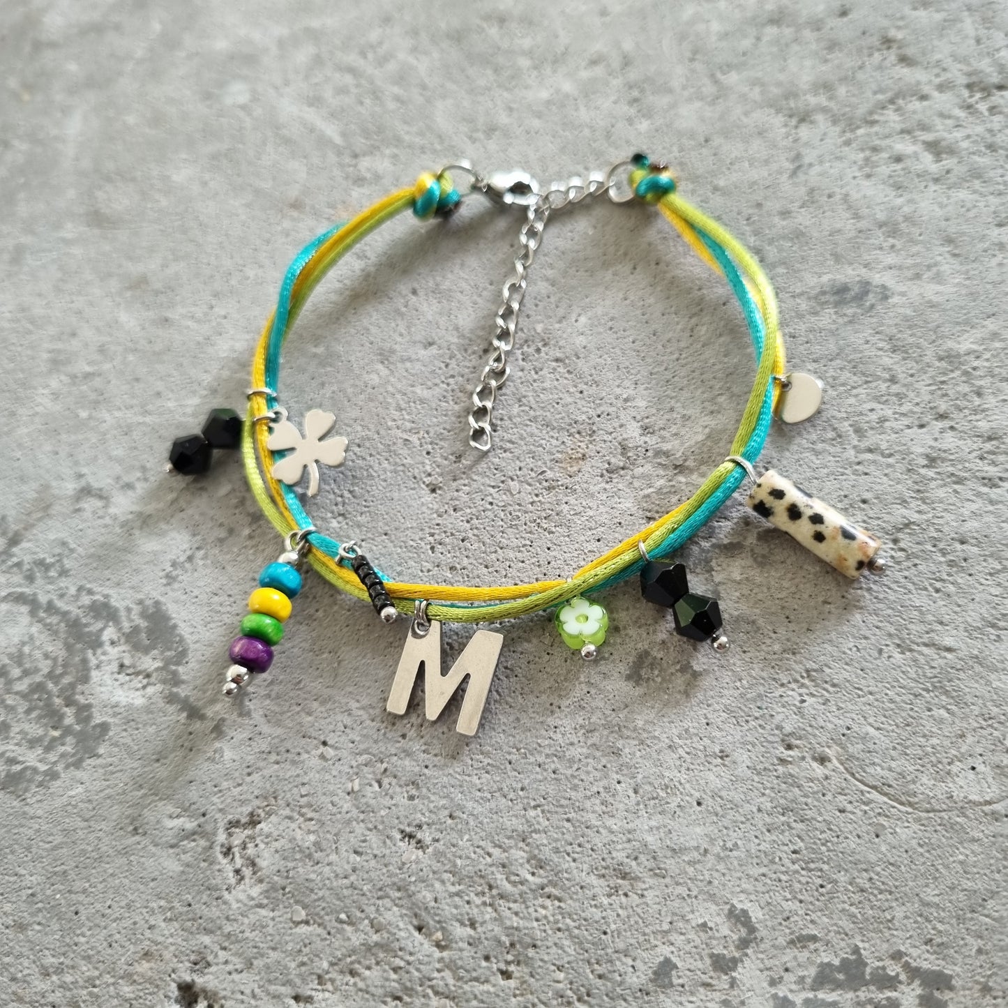 Armband satijnkoord triple luck
