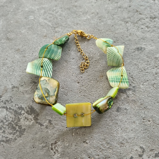 Armband schelpen natuurlijk groen