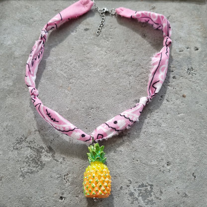 Ketting bandana ananas roze