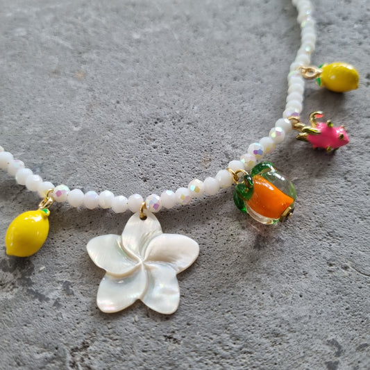 Ketting bloem hanger natuurlijk schelp kralen