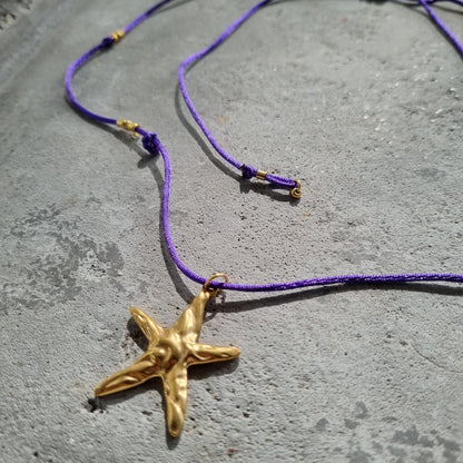 Ketting satijnkoord zeester goud