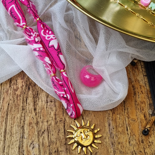 Ketting bandana zon roze