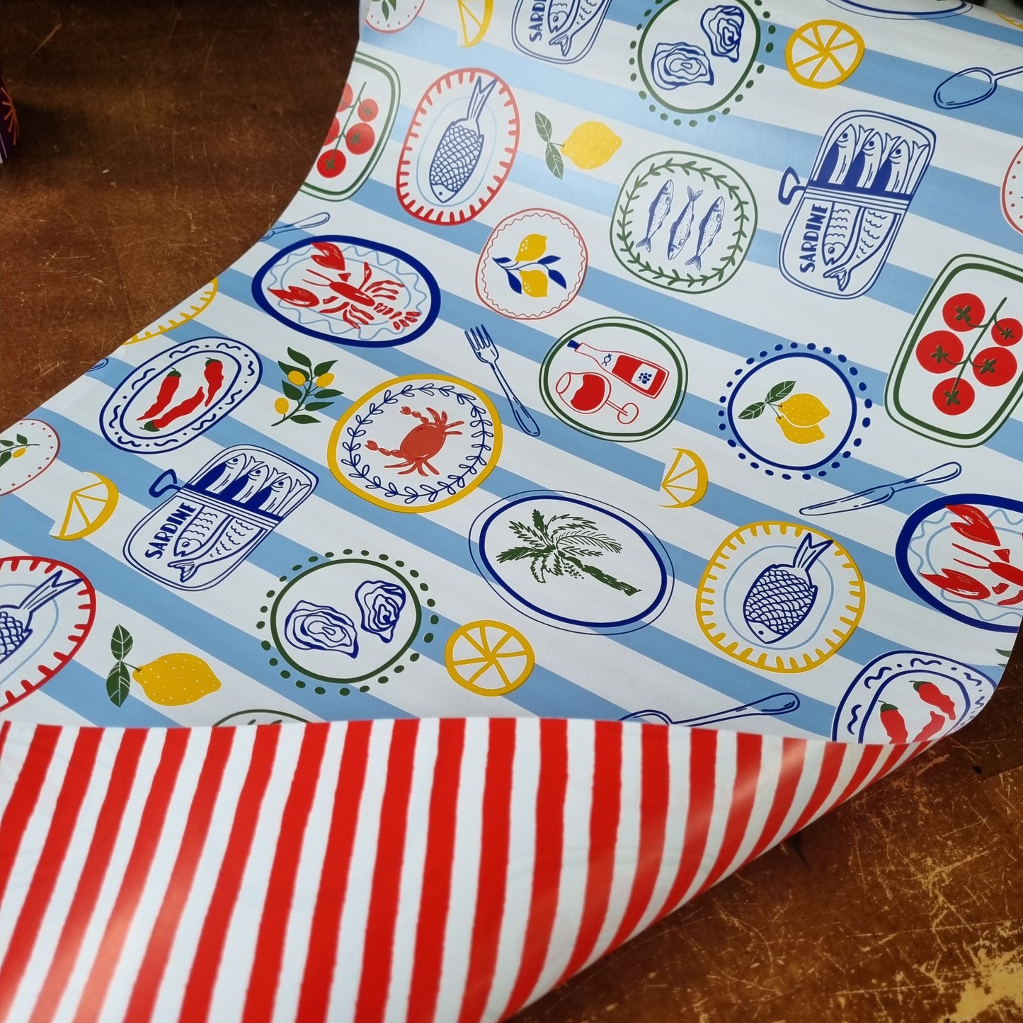 Cadeaupapier mediterraans gestreept