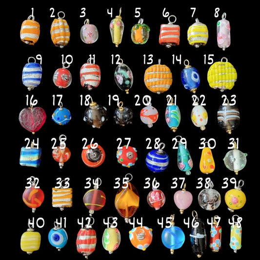 Bedels glas lampwork handgemaakt 1