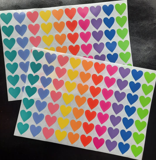 Stickervel hartjes gekleurd