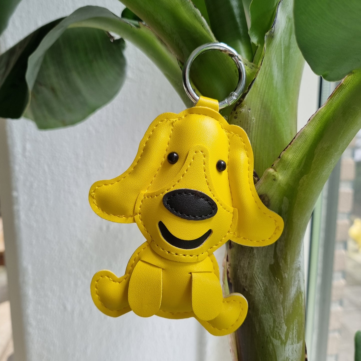 Tashanger hond geel