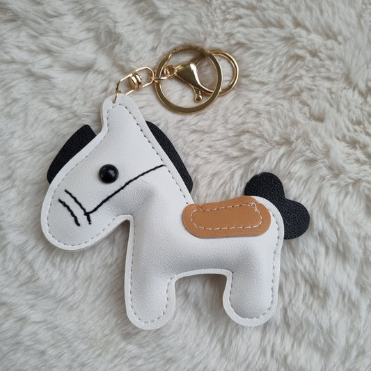 Tashanger paard wit (bruin zadel)