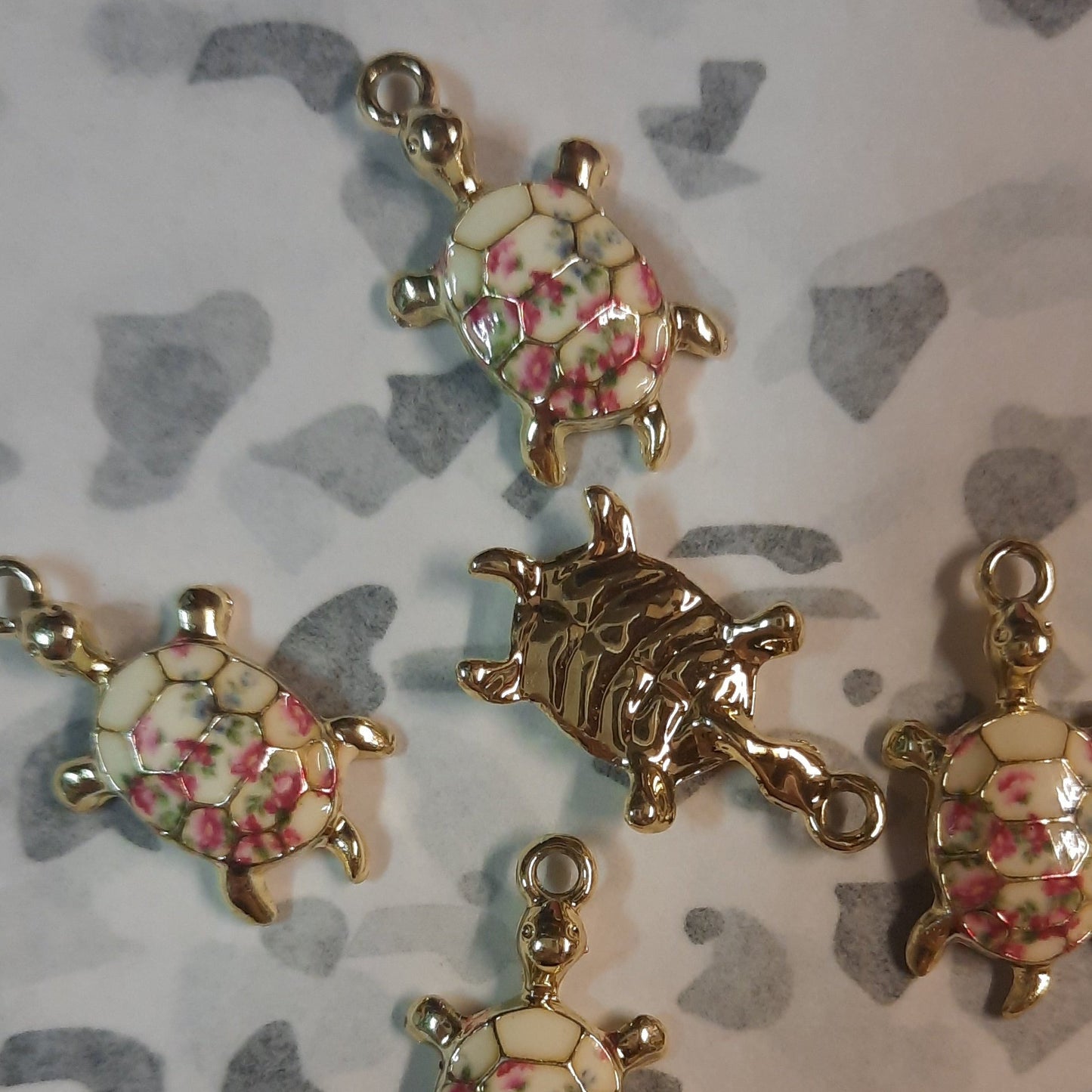 Bedel schildpad bloemetjes